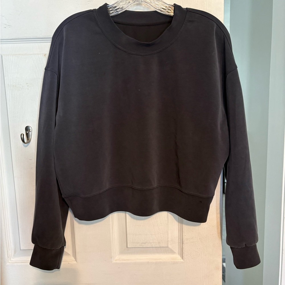 Lululemon XS Crewneck Sweatshirt black